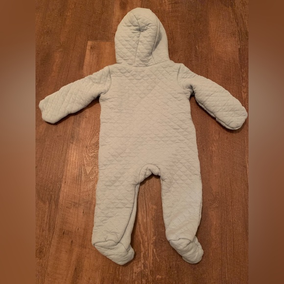 Carter’s 9 months Blue quilted zip-up snow suit/winter outerwear - Picture 8 of 8